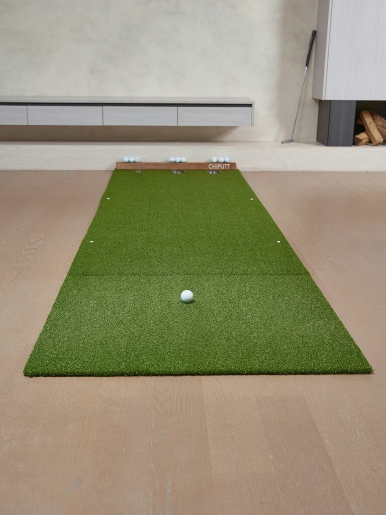 Photo by Chiputt Golf on Unsplash